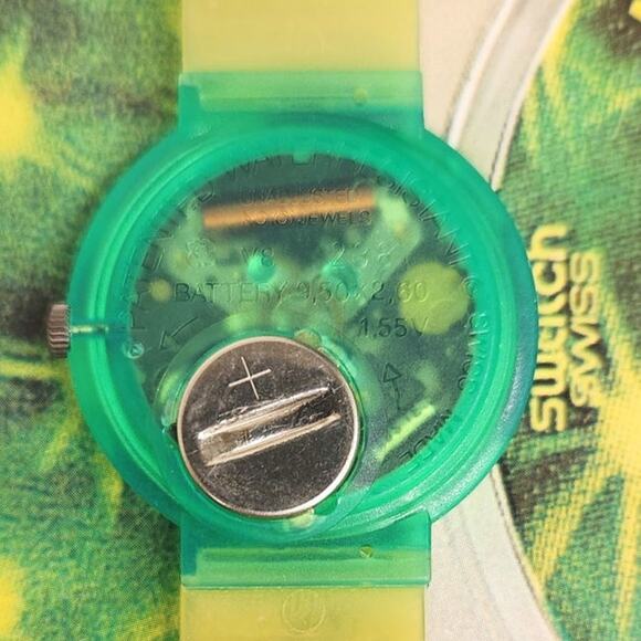 Vintage Coca-Cola Watch Lemon Dial Green See-through case made by Swatch NEW - Picture 8 of 11